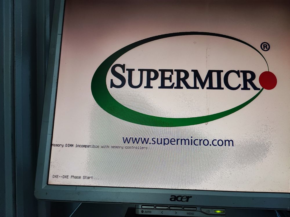 memory dimm incompatible with memory controller Supermicro